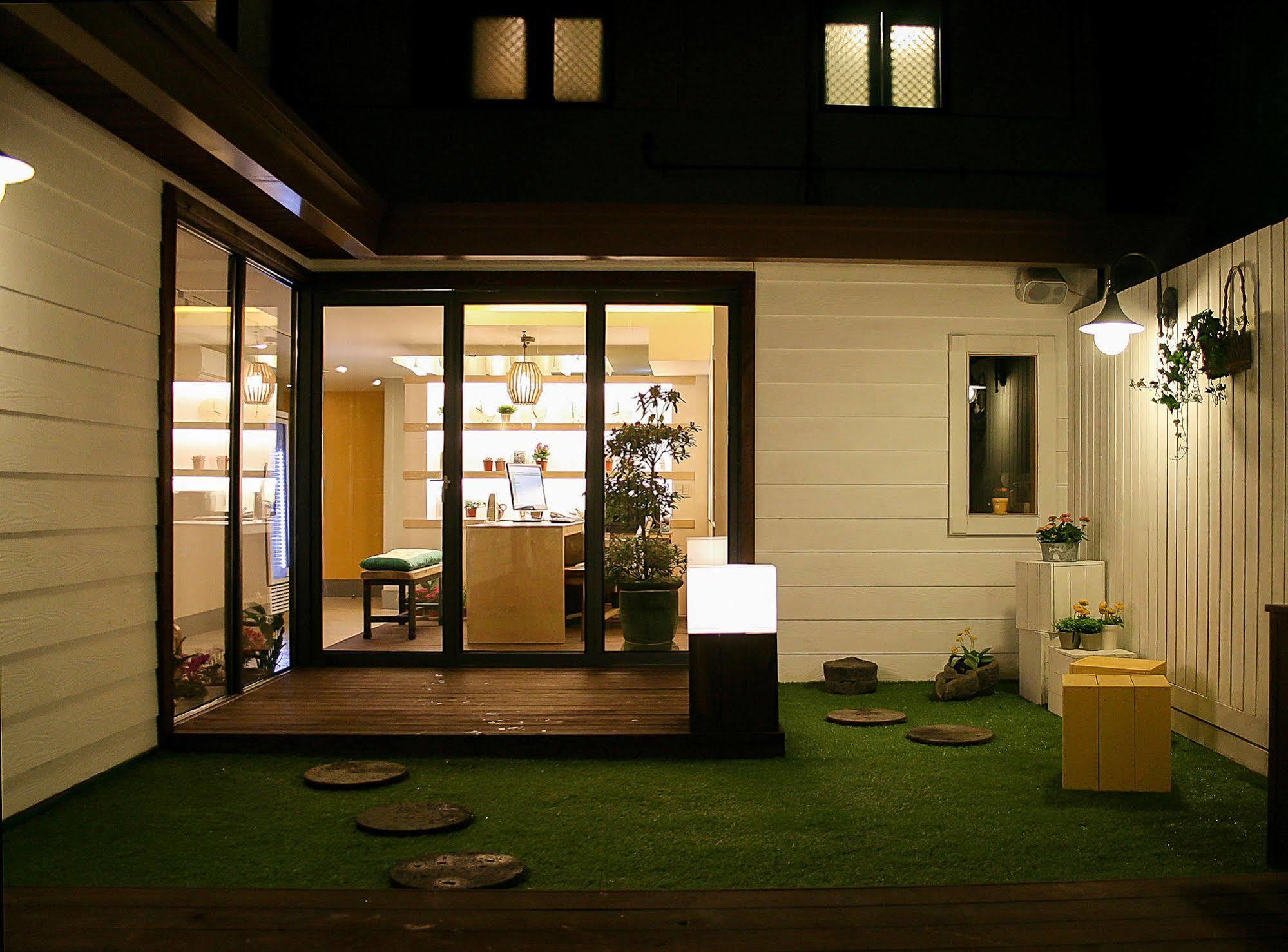Hotel Tong Seoul Dongdaemun Экстерьер фото